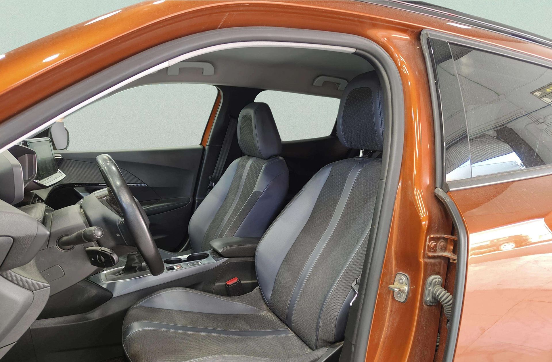 Peugeot 2008 PureTech 130 Allure - foto 10