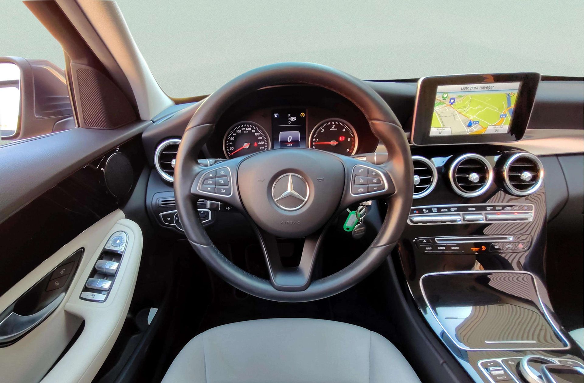 Mercedes-Benz Clase C 220 BlueTEC Exclusive - foto 20