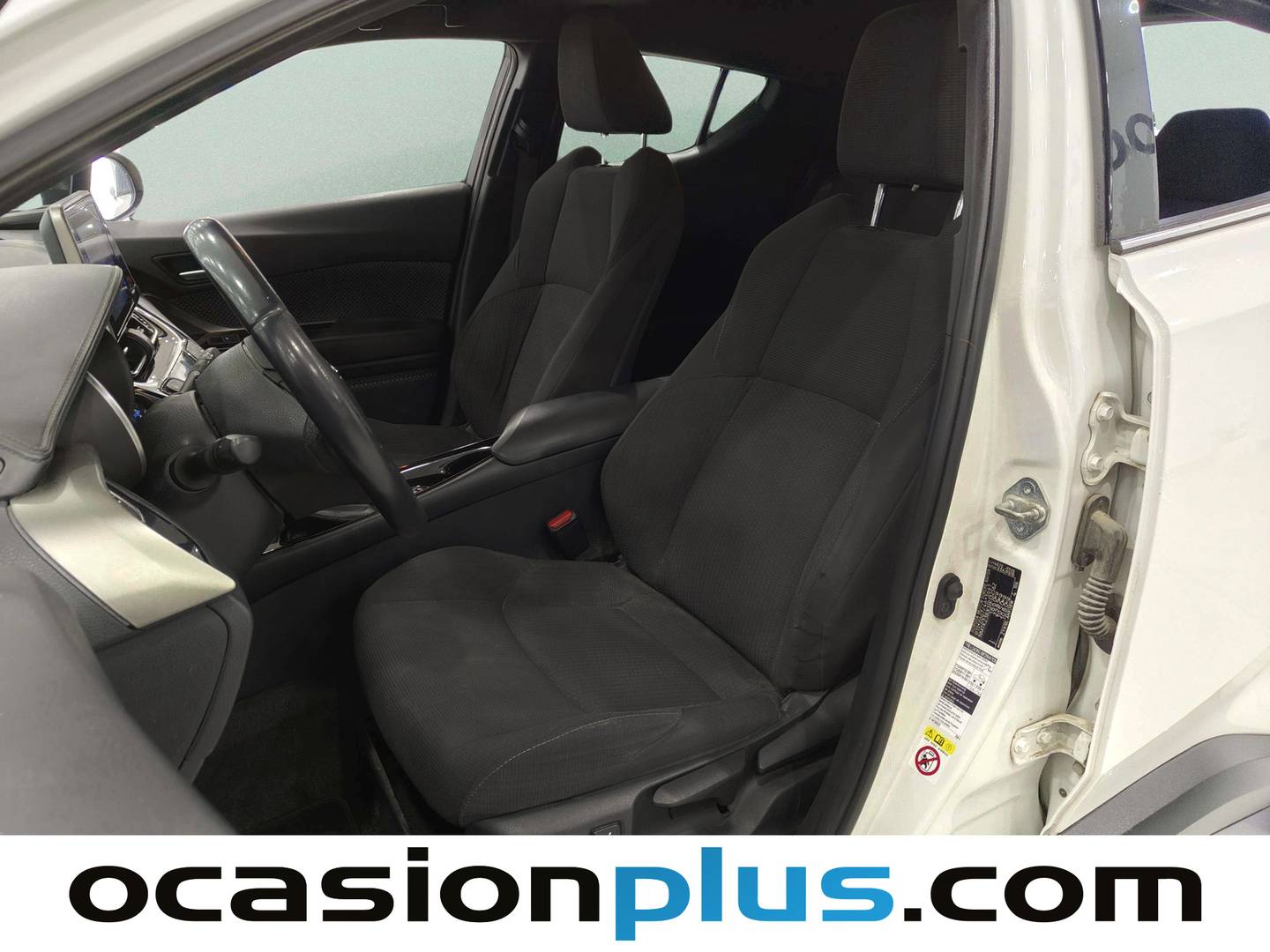 Foto asientos delanteros Toyota C-HR Toyota C-HR 1.8 125H Advance (122 CV)