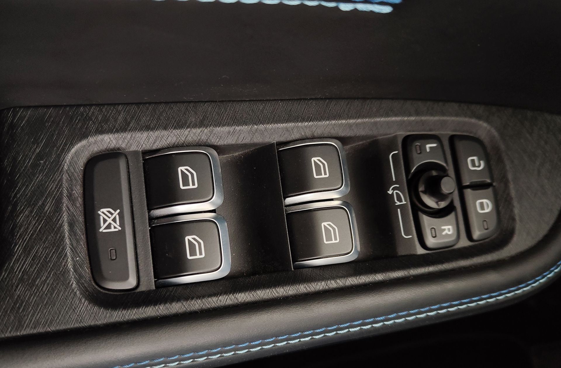 Lynk & Co 01 1.5 PHEV - foto 39