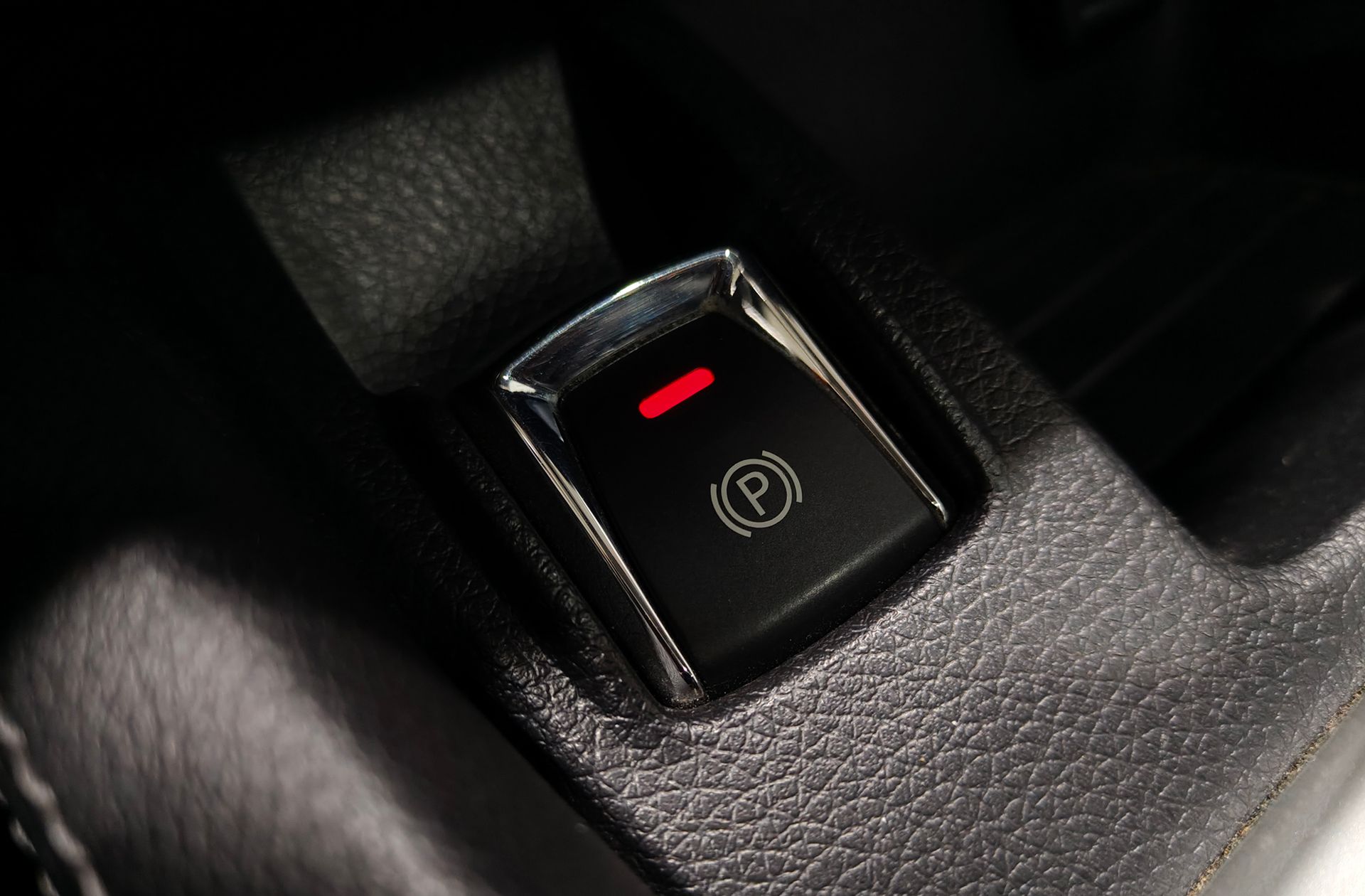 Nissan Qashqai DIG-T 115 N-Connecta 4x2 - foto 31