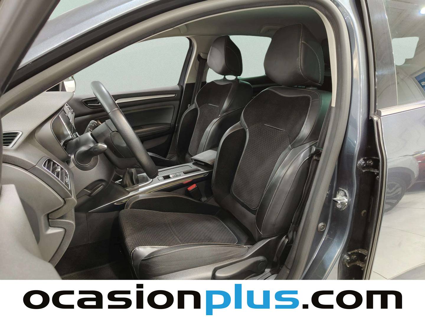 Foto Renault Mégane Renault Megane Zen TCe (140 CV) GPF