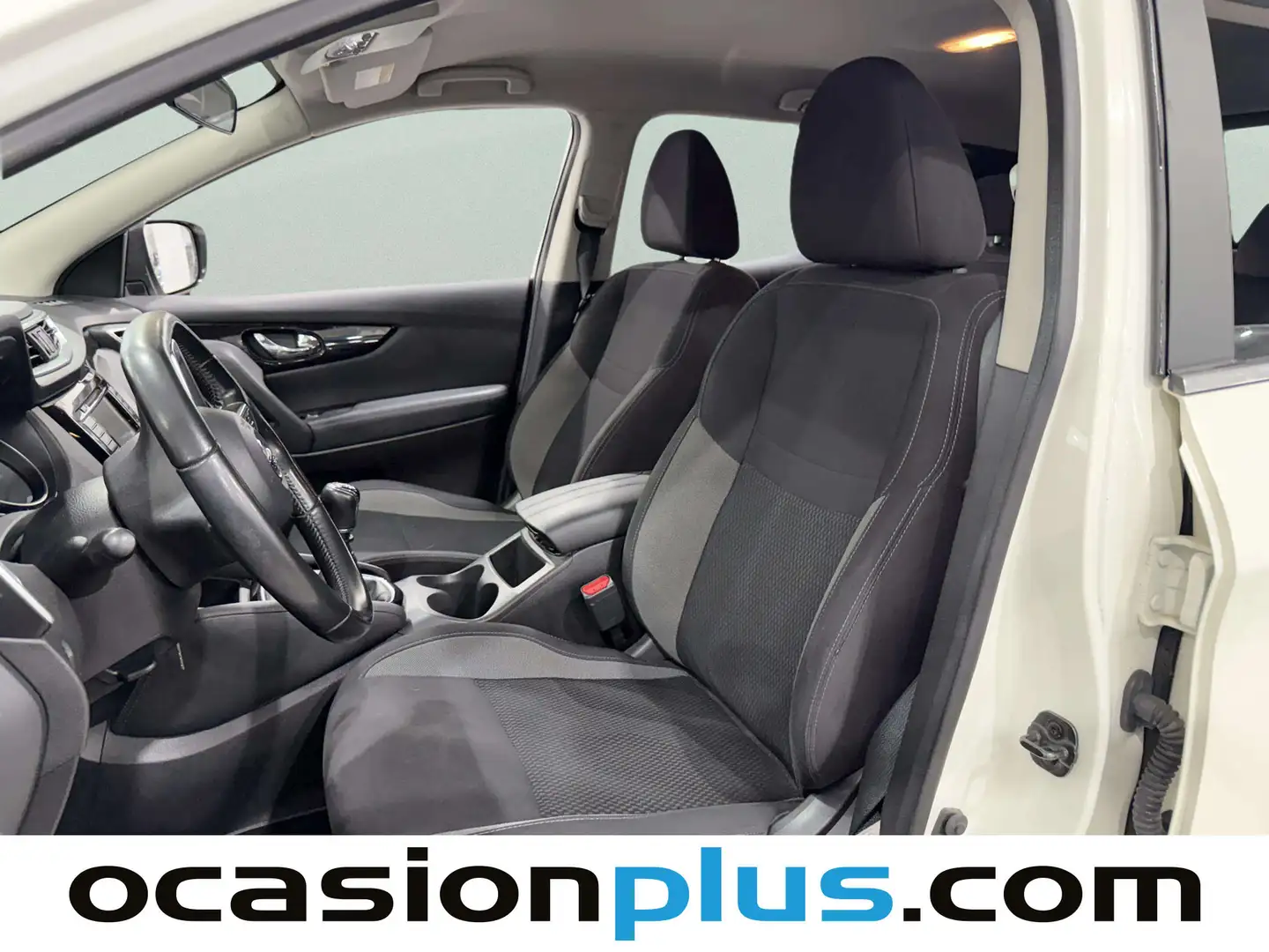 Foto Nissan QASHQAI Nissan Qashqai DIG-T 140 Acenta 4x2 (140 CV)