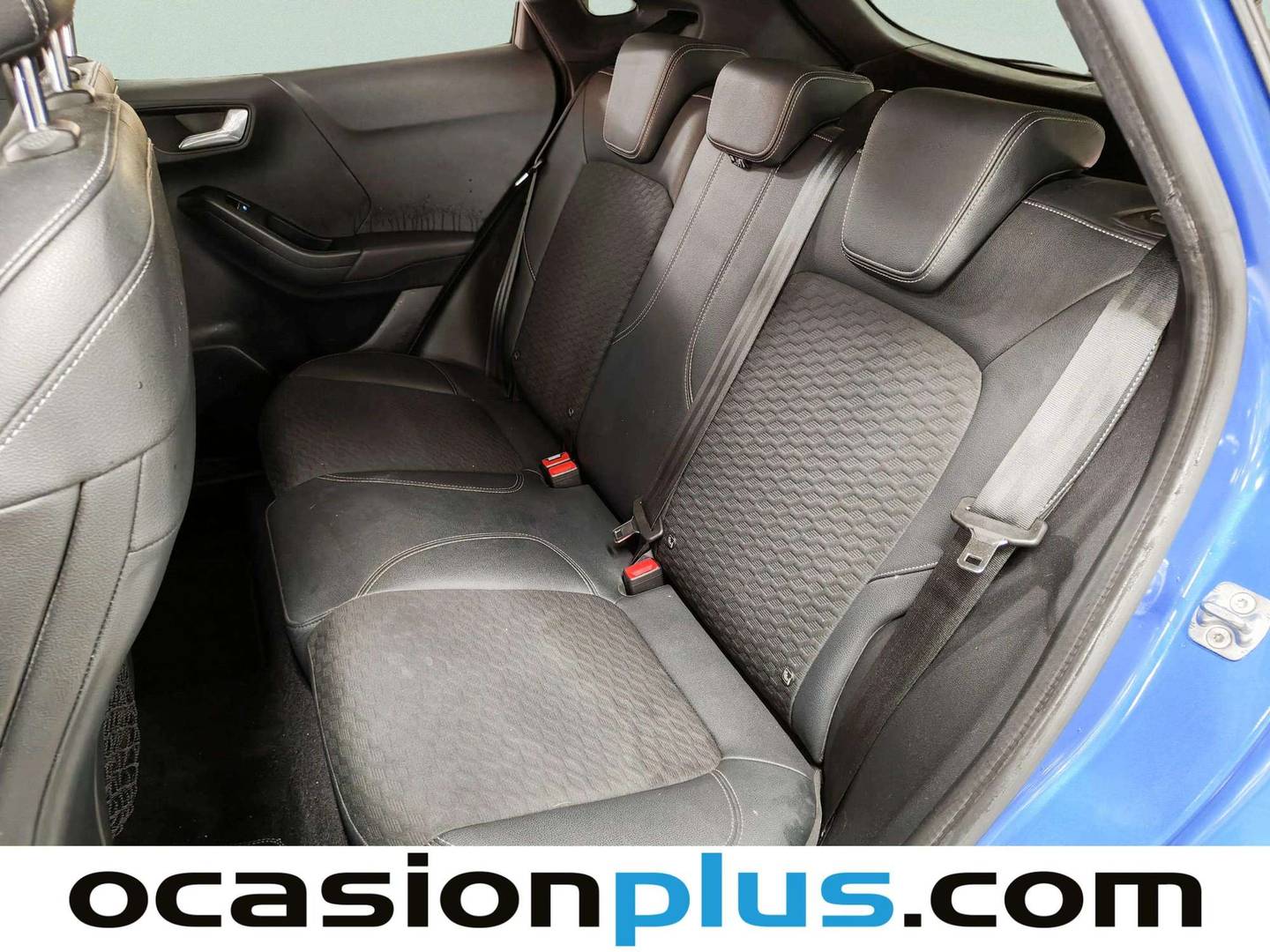 Foto Ford Puma Ford Puma 1.0 EcoBoost MHEV Titanium X (125 CV)