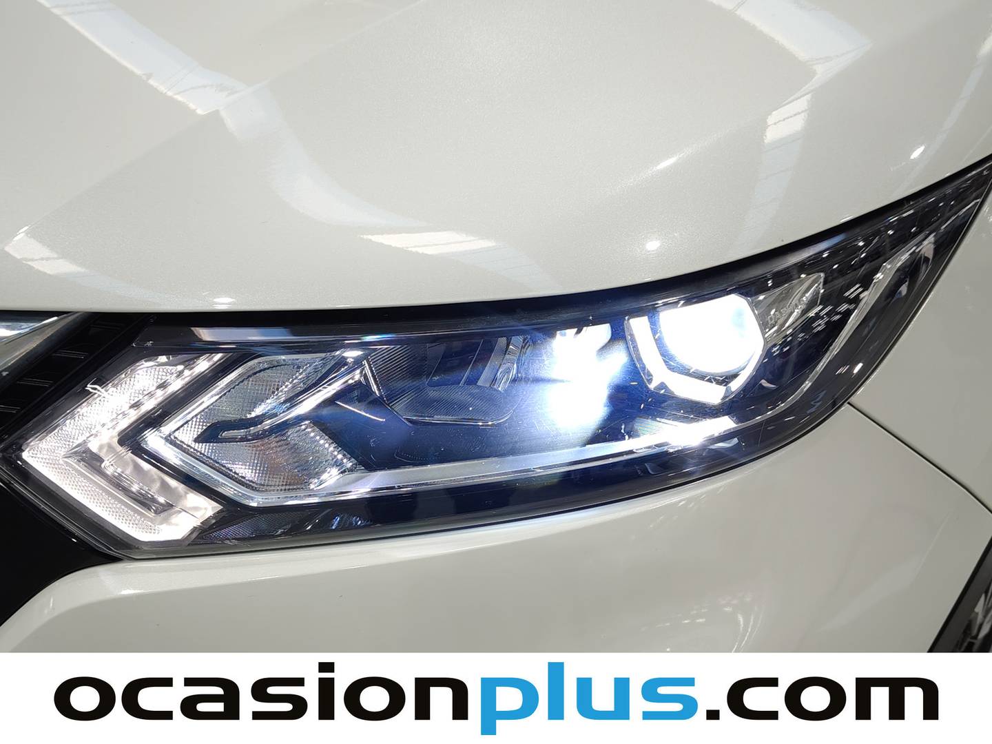 Foto Nissan QASHQAI Nissan Qashqai DIG-T 115 N-Connecta 4x2 (115 CV)