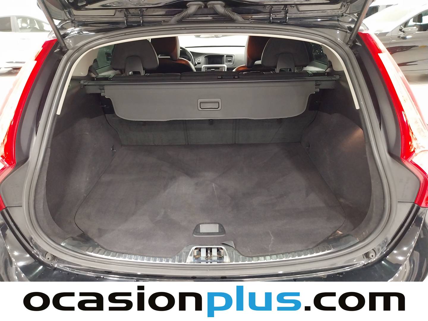 Fotos maletero Volvo V60 Cross Country Volvo V60 Cross Country D3 Momentum Auto (150 CV)