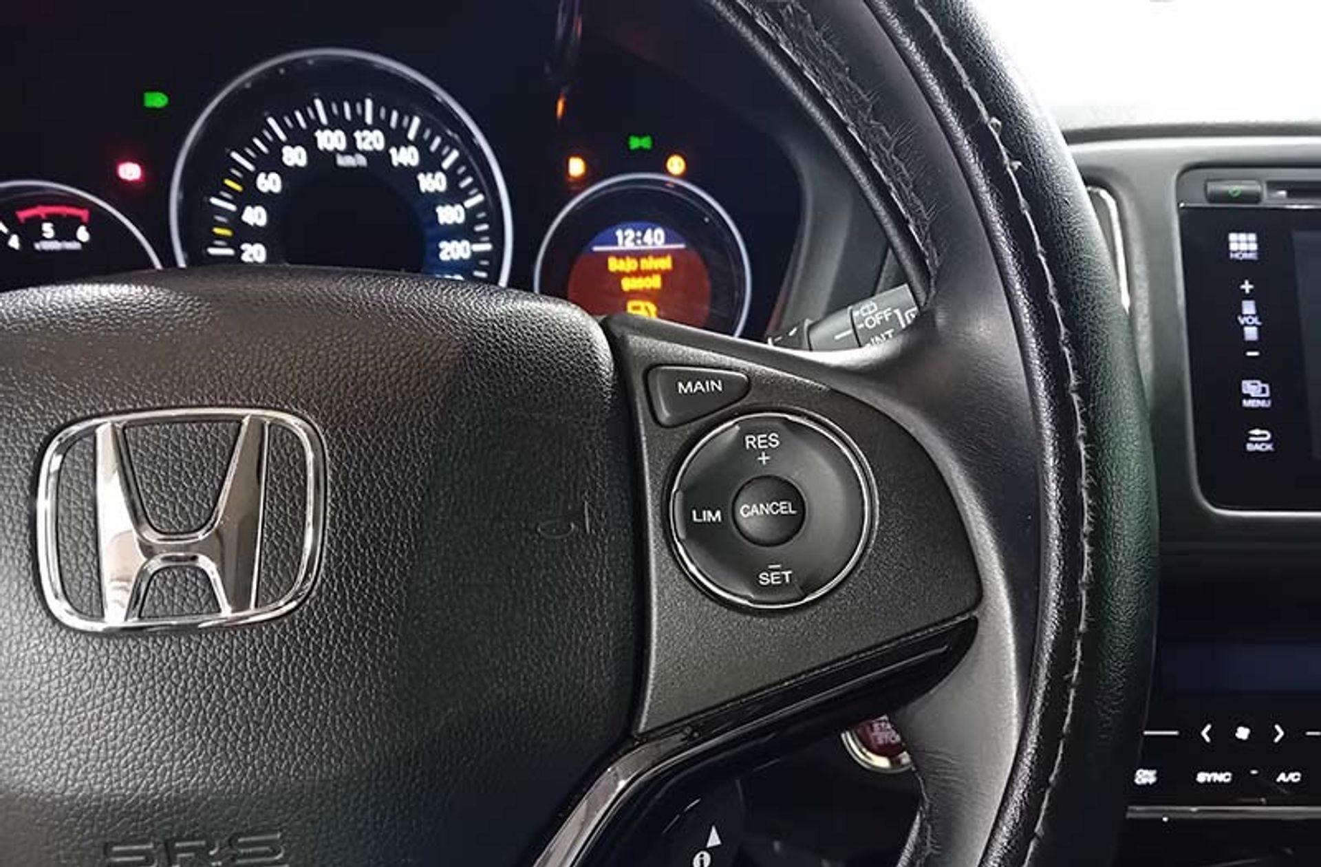 Honda HR-V 1.6 i-DTEC Executive - foto 29