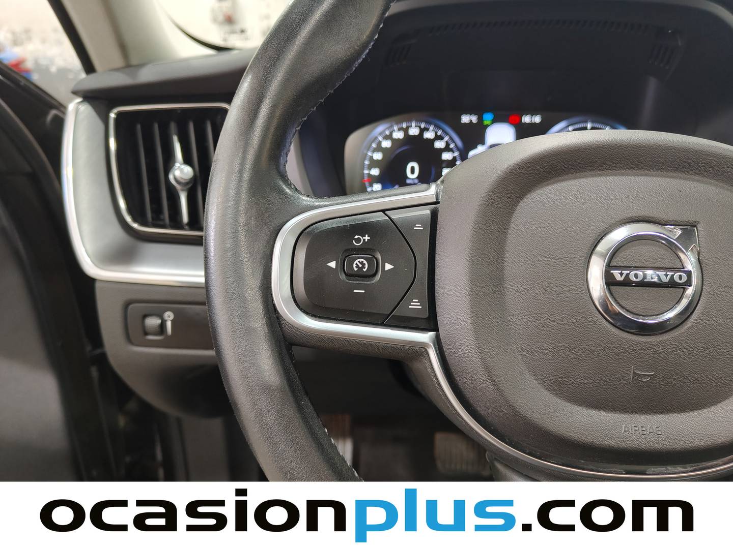 Volvo XC60 Volvo XC60 B4 D Momentum Pro Auto (197 CV) al mejor precio