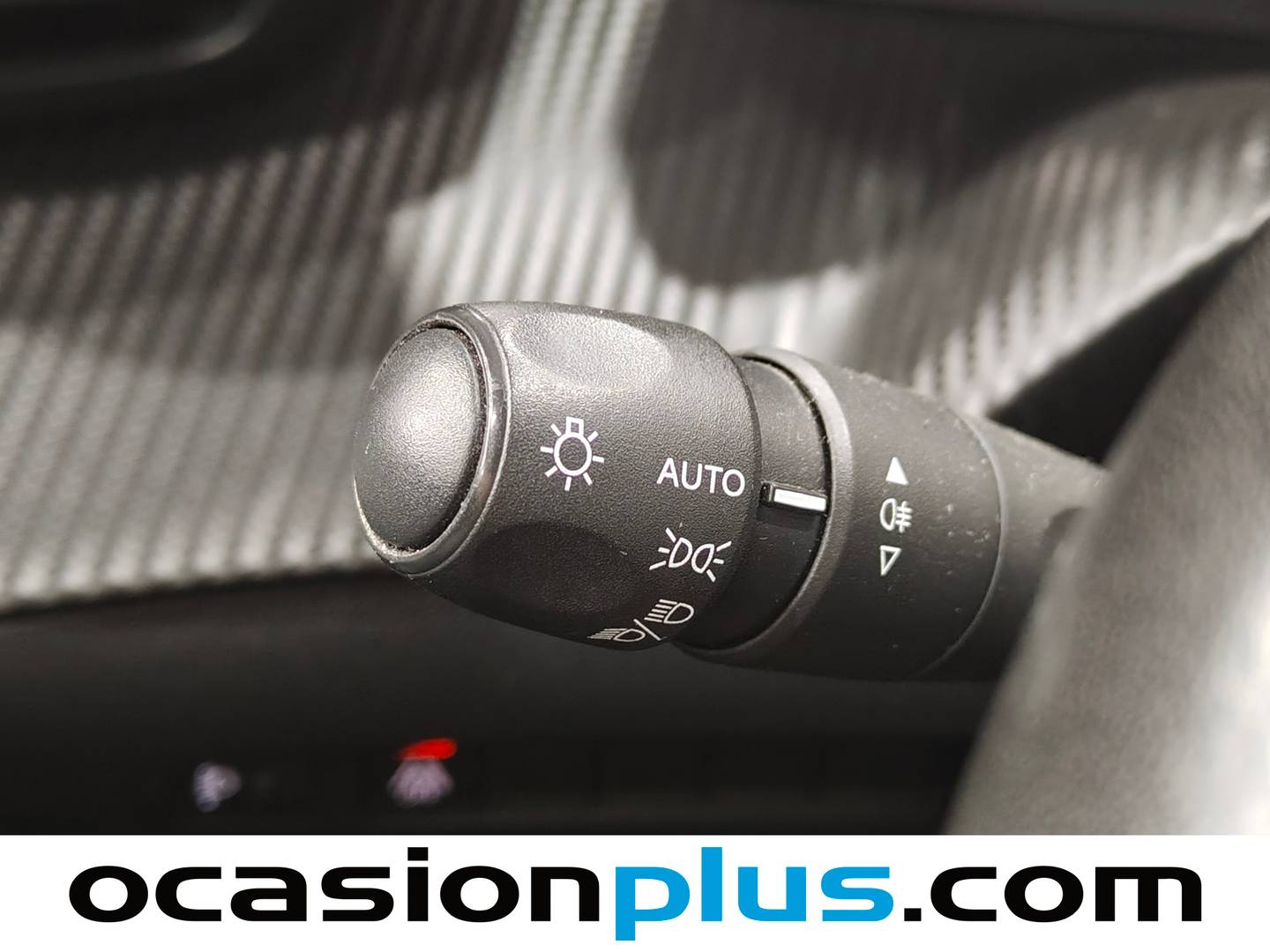 Acabados Peugeot 2008 Peugeot 2008 PureTech 130 S&S Allure EAT8 (130 CV)