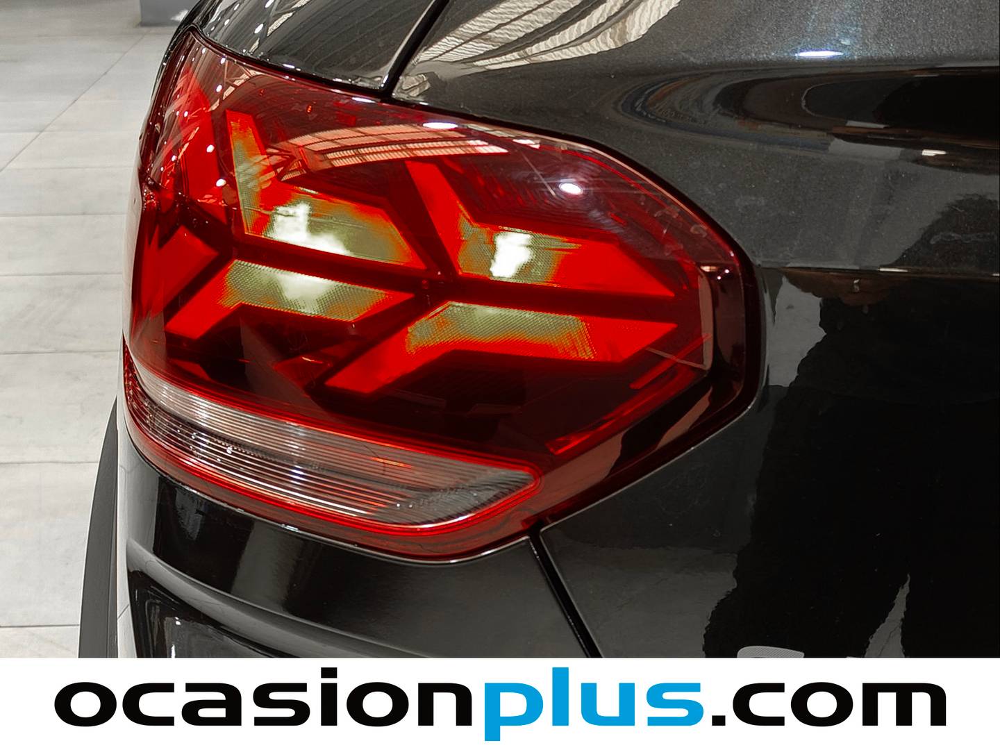 Equipamiento del Dacia Sandero Dacia Sandero Stepway Essential TCe (90 CV)