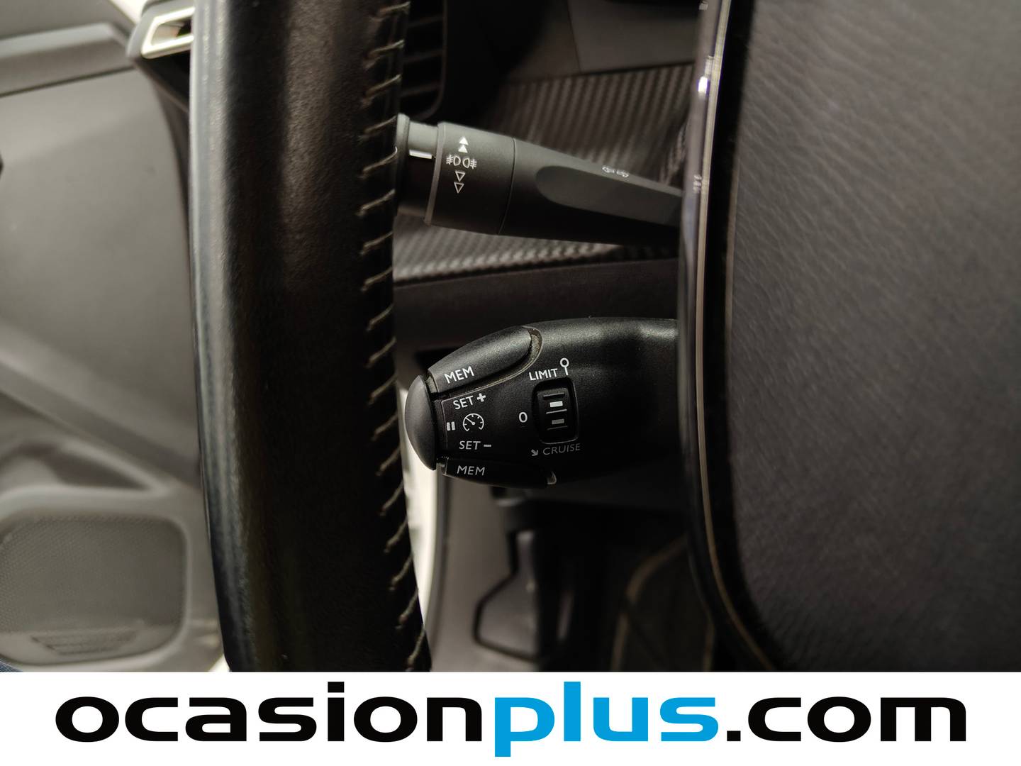 Acabados Peugeot 2008 Peugeot 2008 BlueHDi 100 S&S Active (100 CV)