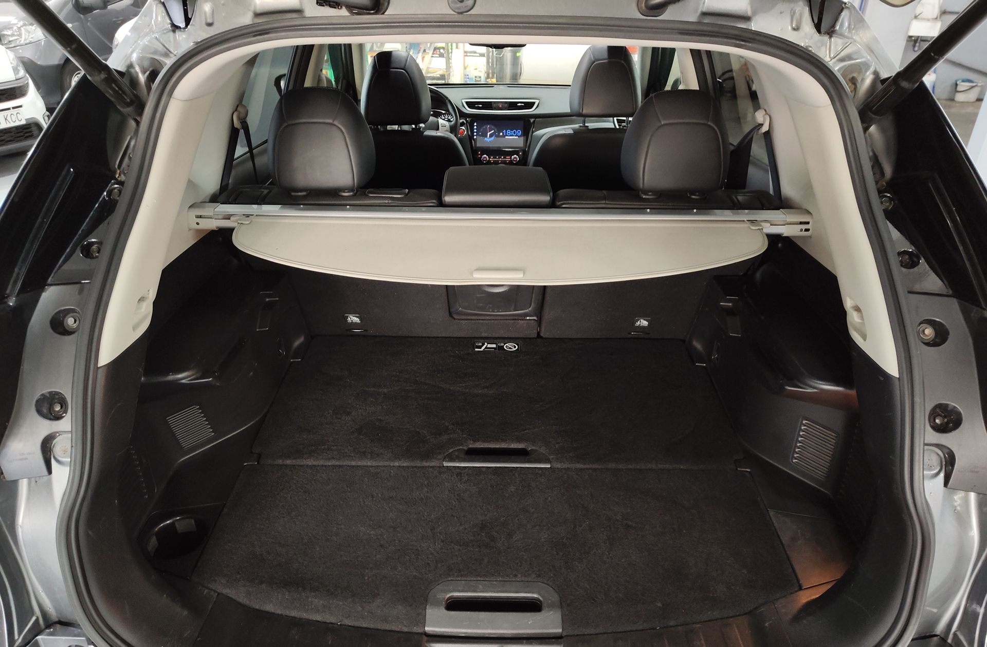 Nissan X-Trail dCi 177 Tekna 4x2 XTronic - foto 17