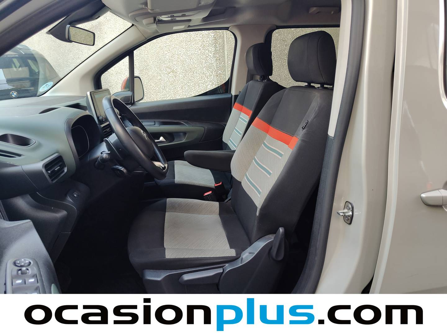 Foto asientos delanteros Citroën Berlingo Citroën Berlingo BlueHDi 130 S&S Talla M Shine (130 CV)