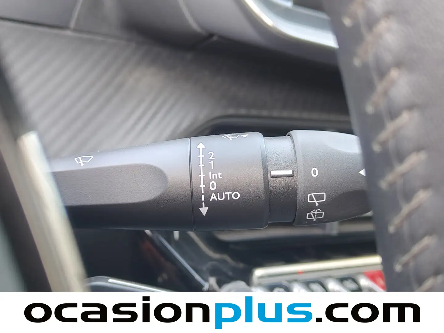 Foto Peugeot 2008 Peugeot 2008 PureTech 100 S&S Allure (100 CV)