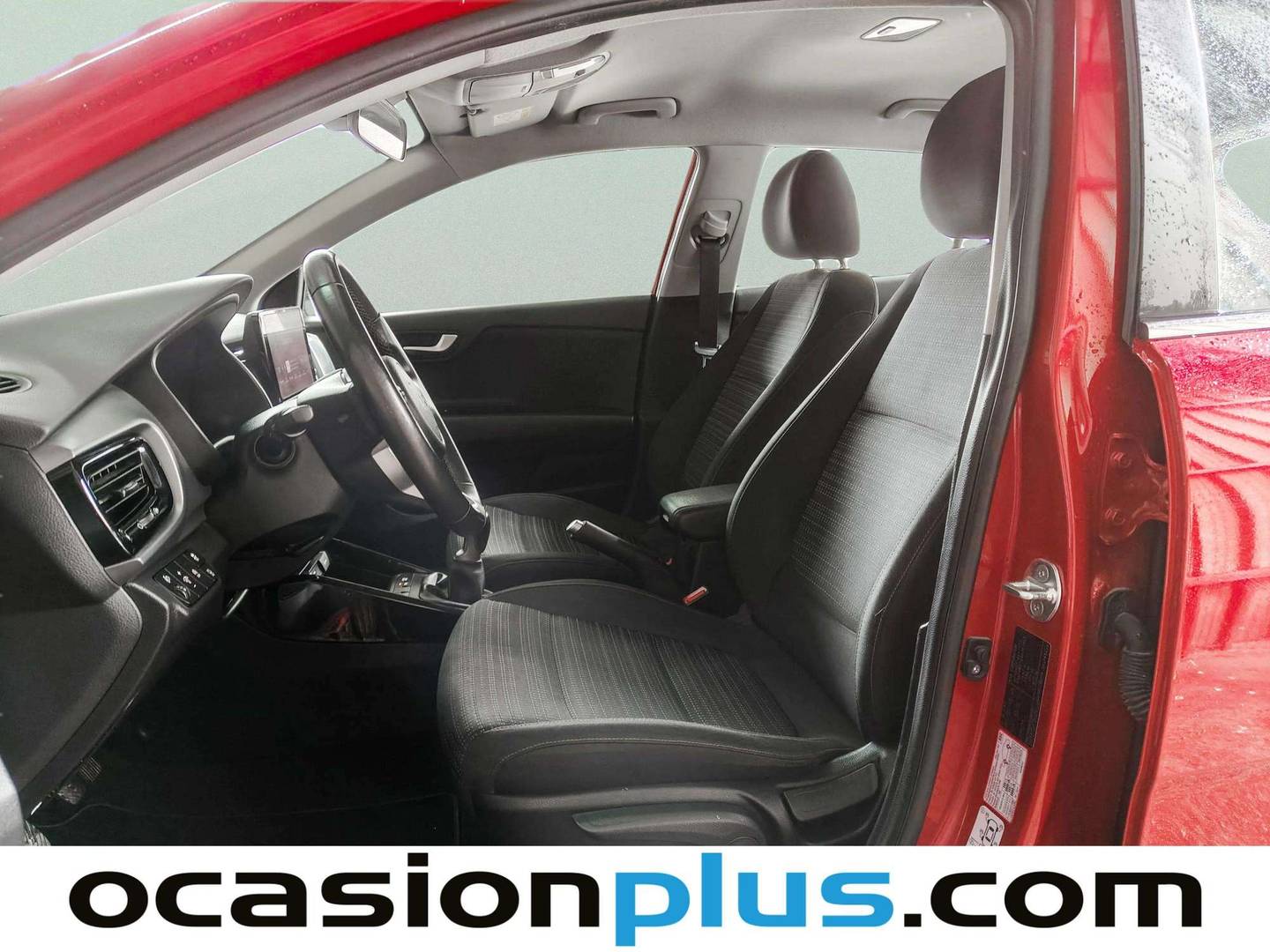 Foto asientos delanteros KIA Stonic Kia Stonic 1.0 T-GDi MHEV Drive iMT (100 CV)