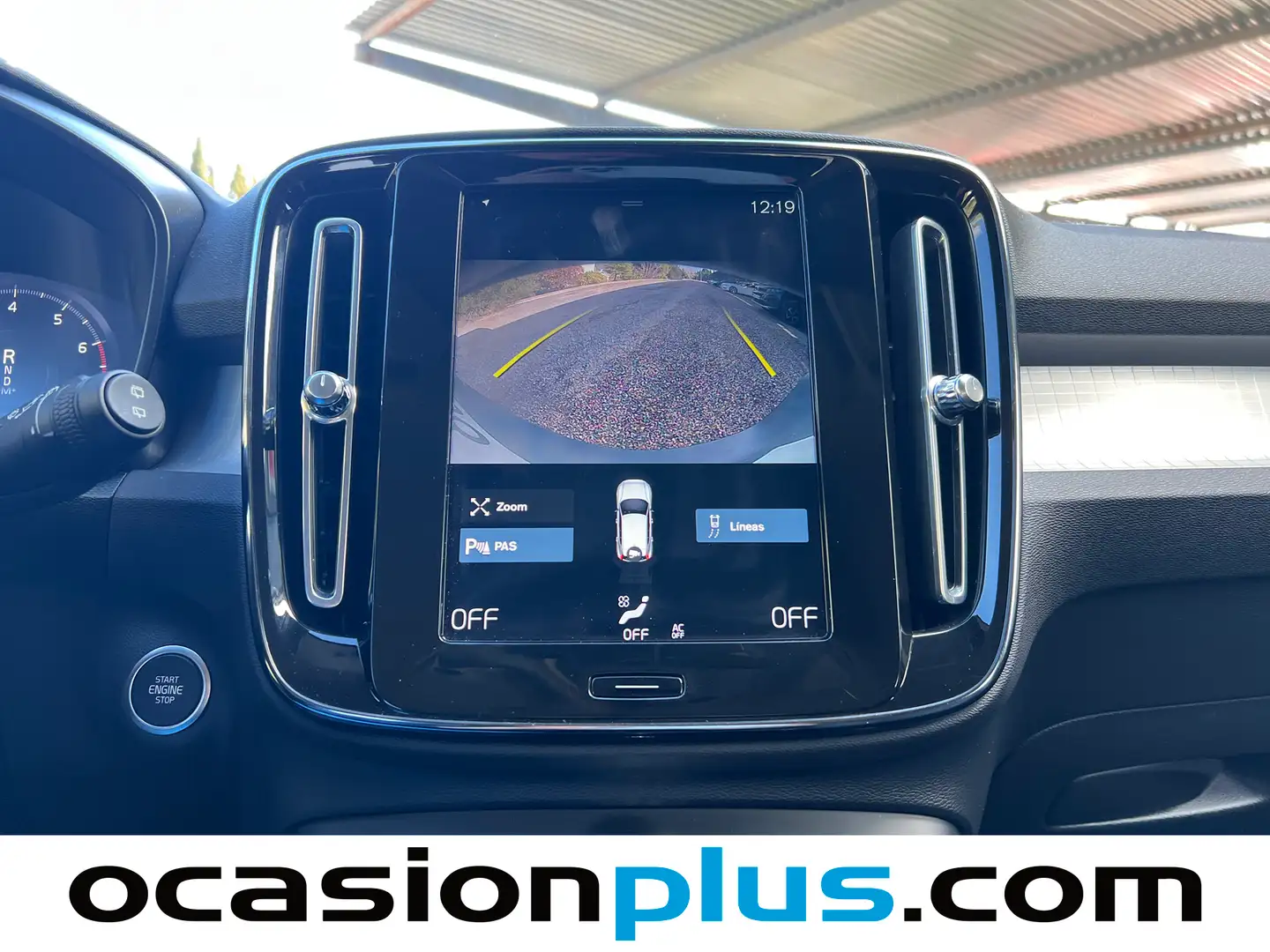 Foto Volvo XC40 Volvo XC40 T3 Momentum Pro Auto (163 CV)