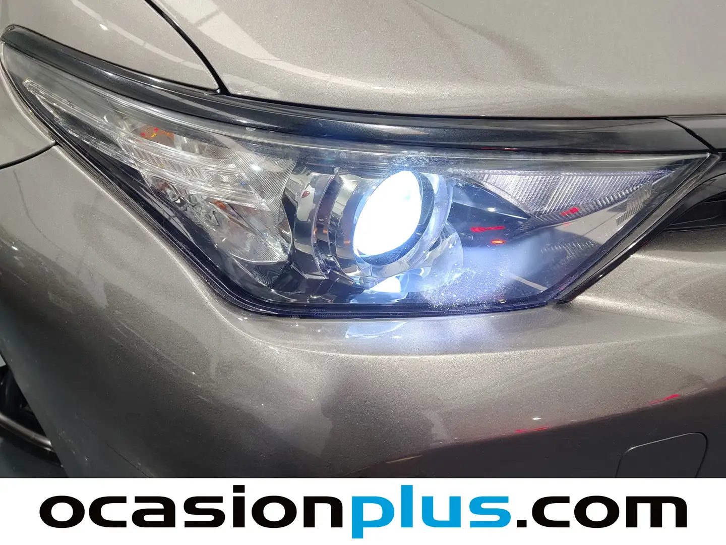 Foto Toyota Auris Toyota Auris 140H Hybrid Feel! (136 CV)