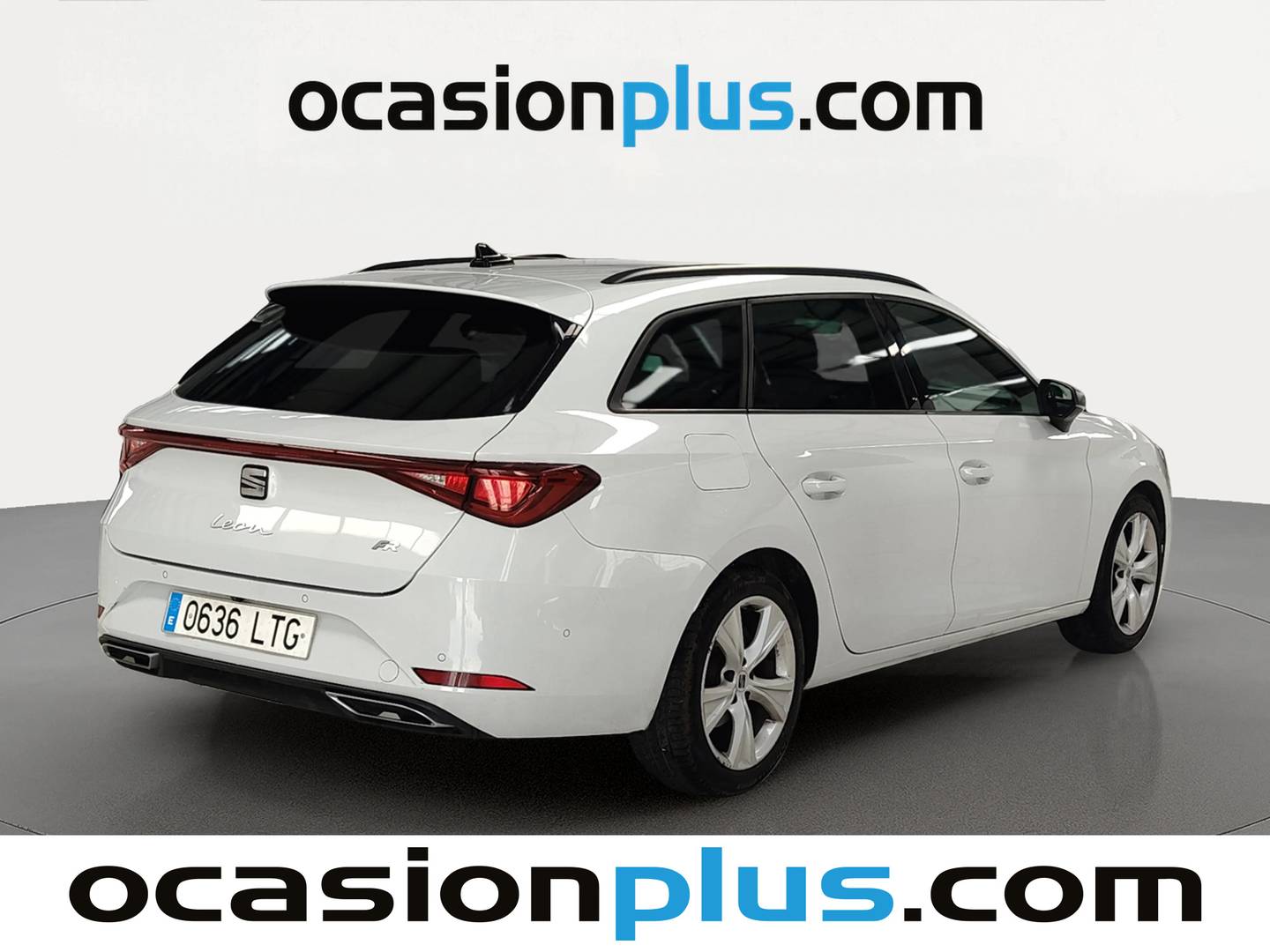 Foto trasera Seat León Seat León ST 1.5 eTSI S&S FR Go L DSG  (150 CV) derecha