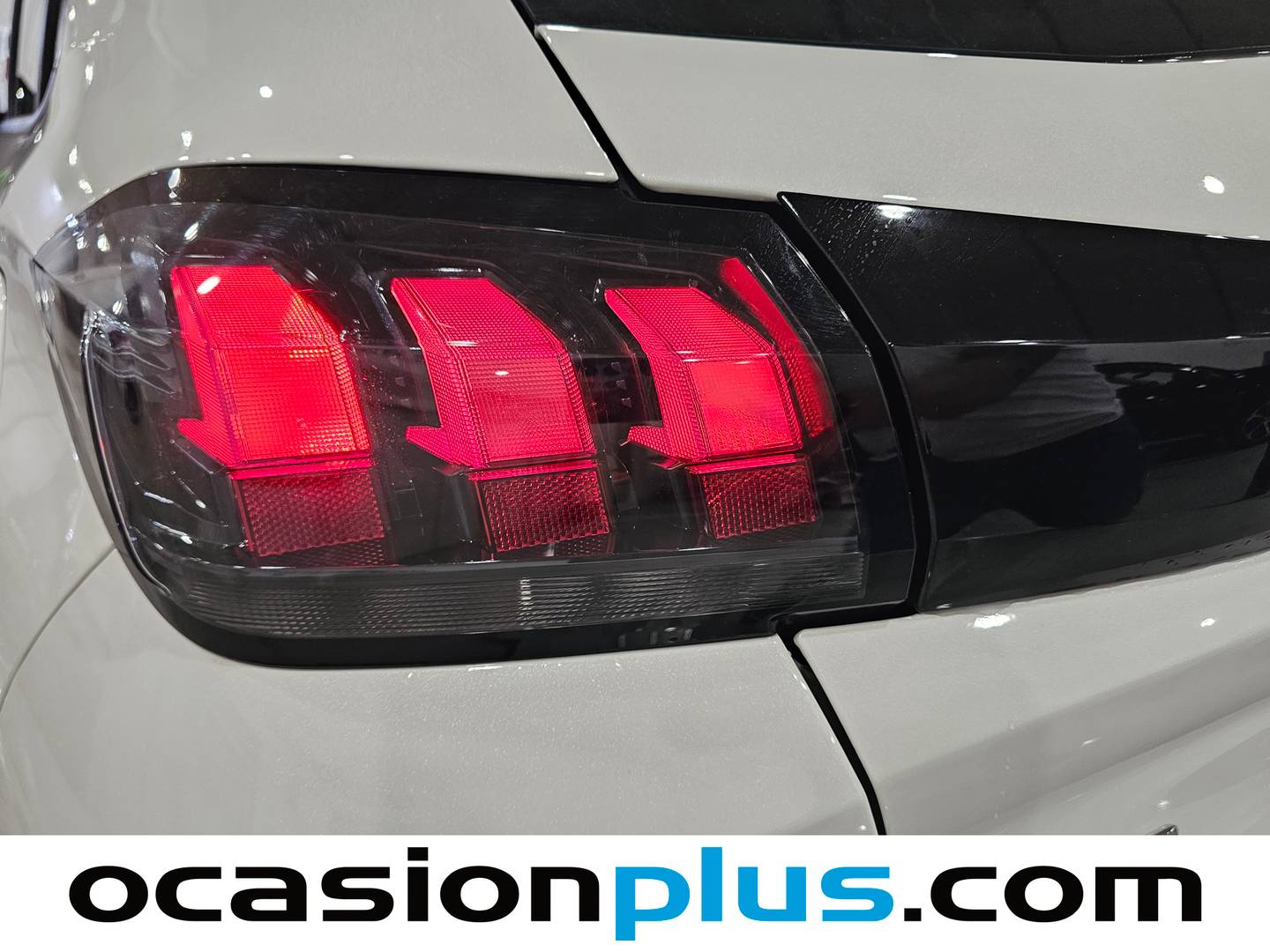 Peugeot 208 Peugeot 208 PureTech 100 Active Pack (100 CV) gasolina