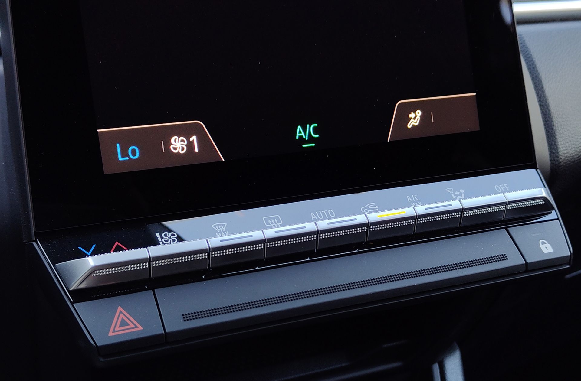 Renault Captur Evolution TCe 160 Mild Hybrid EDC - foto 34