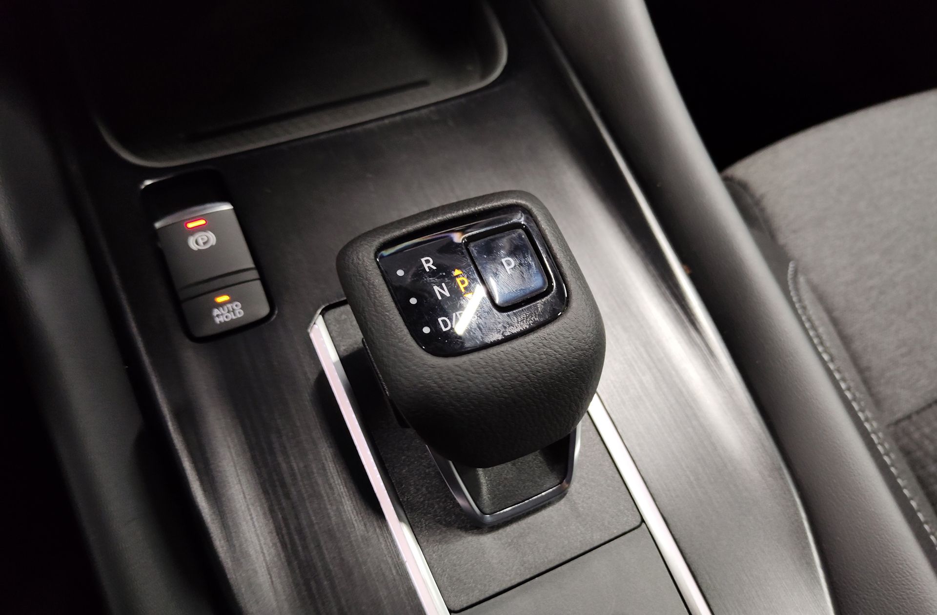 Nissan Qashqai DIG-T 158 mHEV N-Connecta Xtronic - foto 5