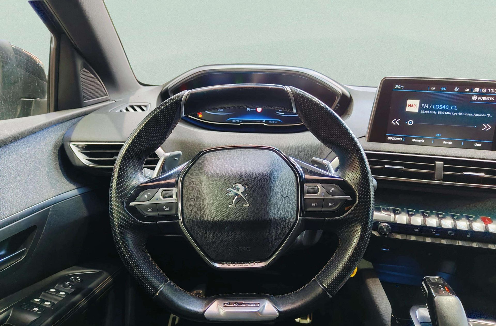 Peugeot 5008 1.2L PureTech GT Line EAT8 7 plazas - foto 27