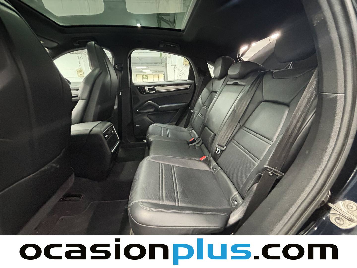 Foto Porsche Cayenne Coupé Porsche Cayenne Coupé Coupé E-Hybrid (462 CV)