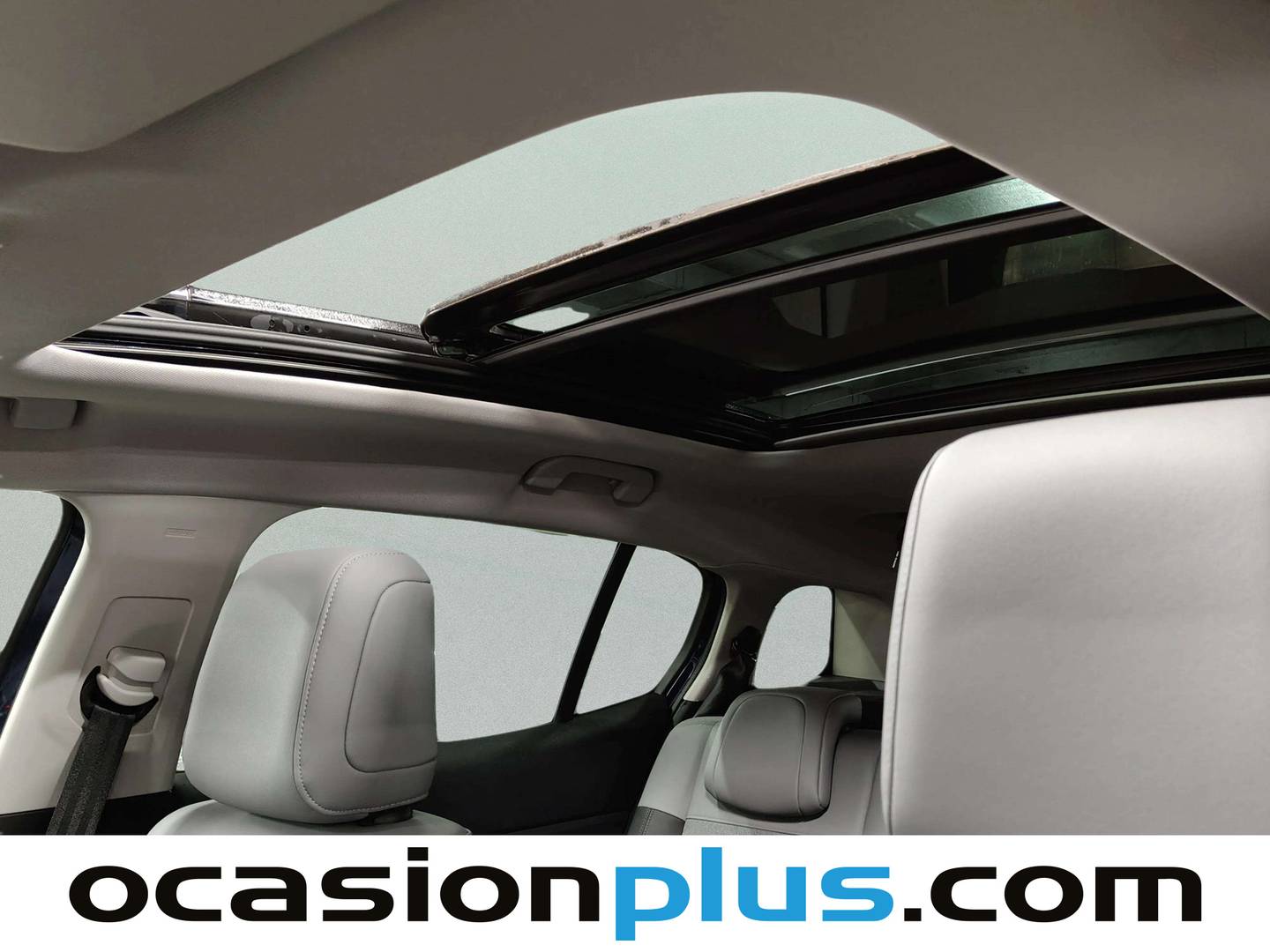 Foto Citroën C5 Aircross Citroen C5 Aircross Hybrid Plug-in Hybrid Max e-EAT8  (180 CV)