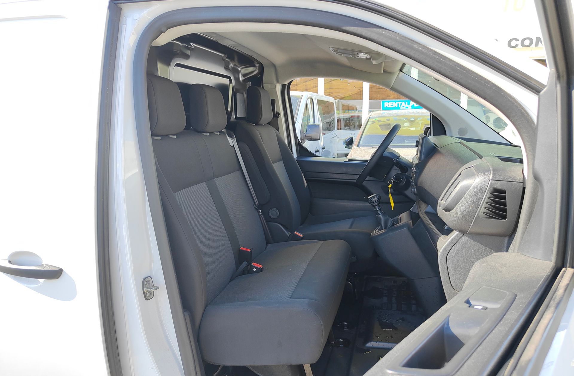 Fiat Scudo Furgon 1.5 BlueHDi L2 - foto 14