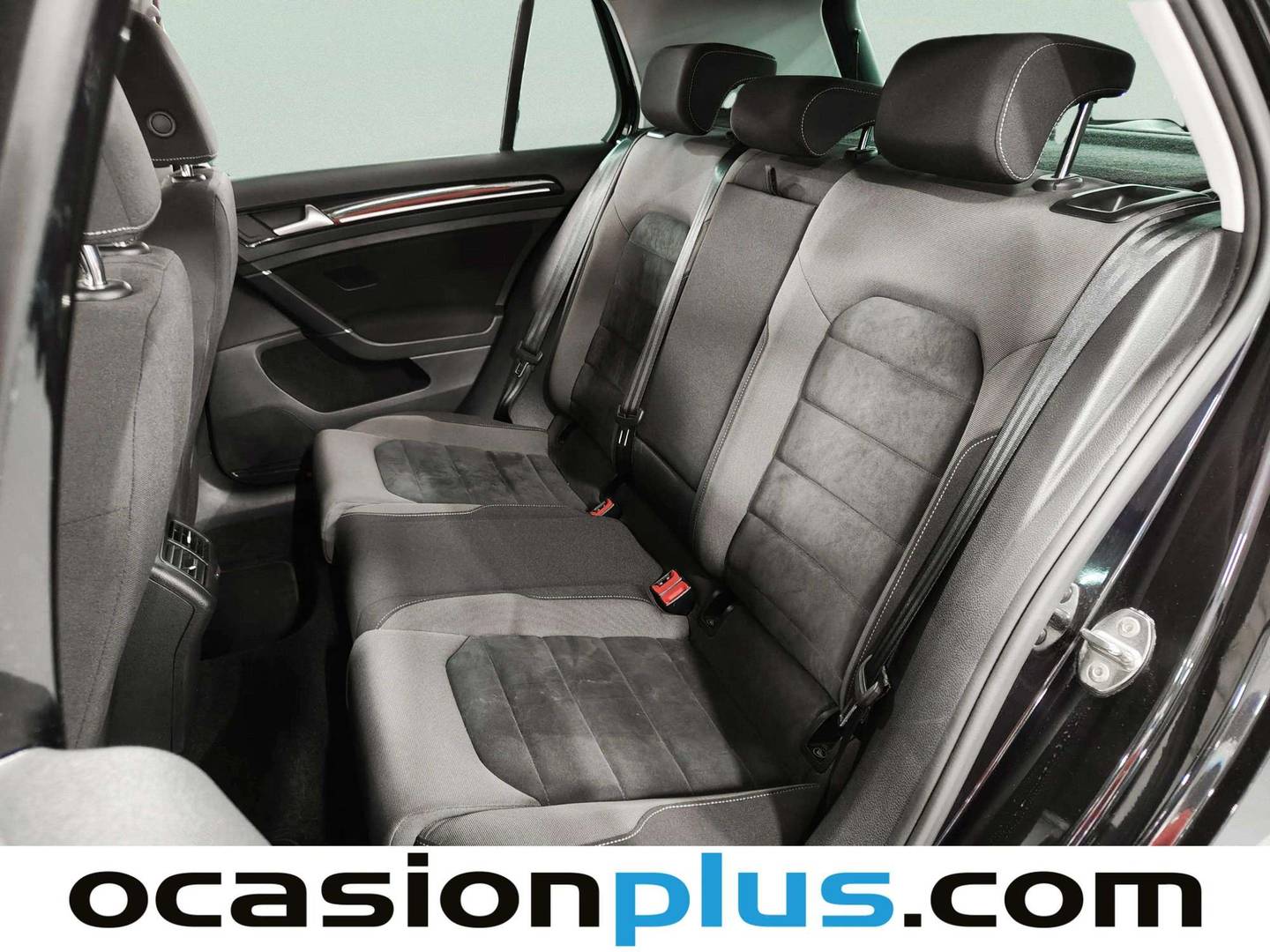 Foto asientos traseros Volkswagen Golf Volkswagen Golf Sport 2.0 TDI (150 CV) DSG