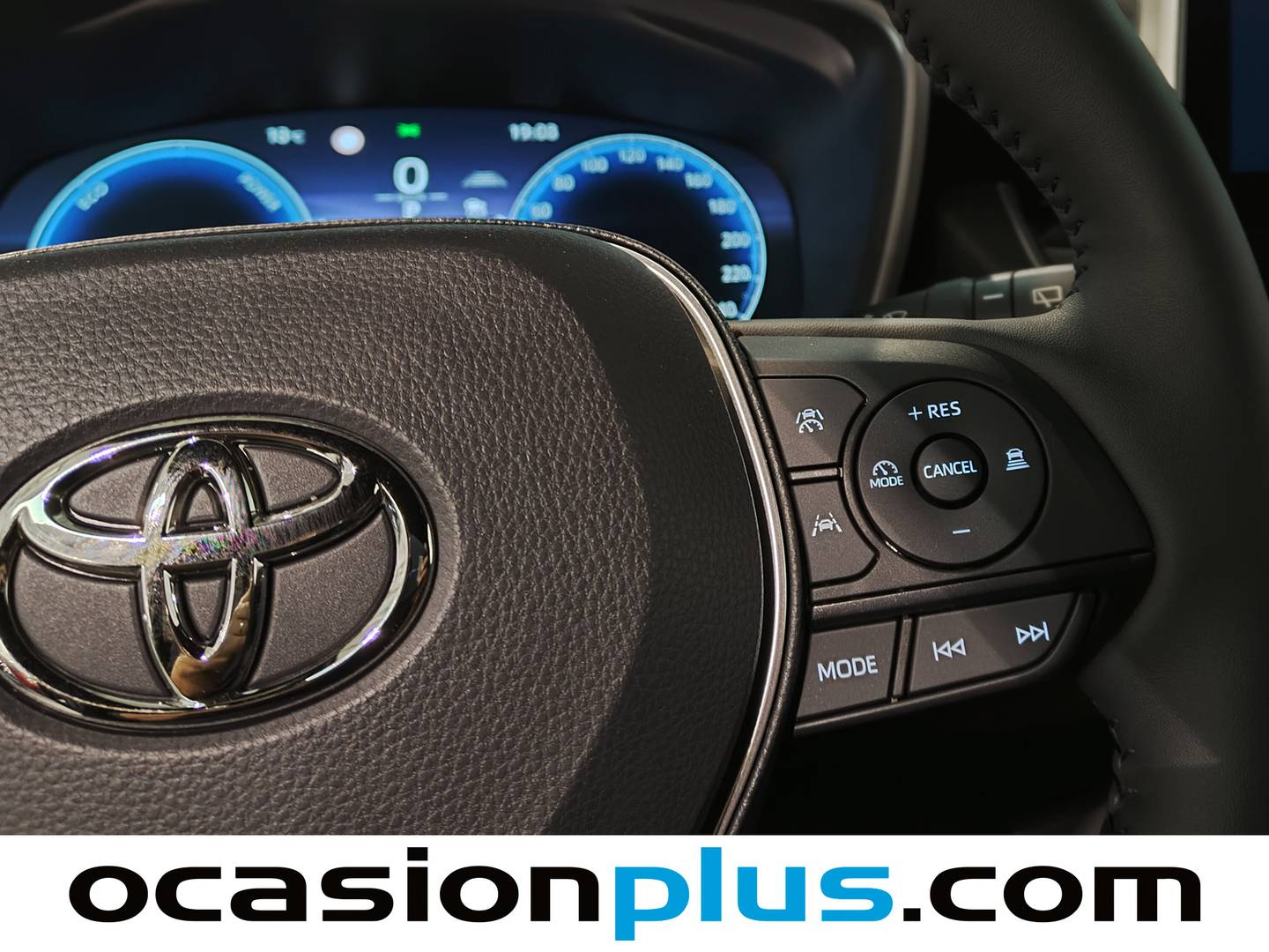 Foto Toyota Corolla Cross Toyota Corolla Cross 1.8 Híbrido Style Auto  (140 CV)