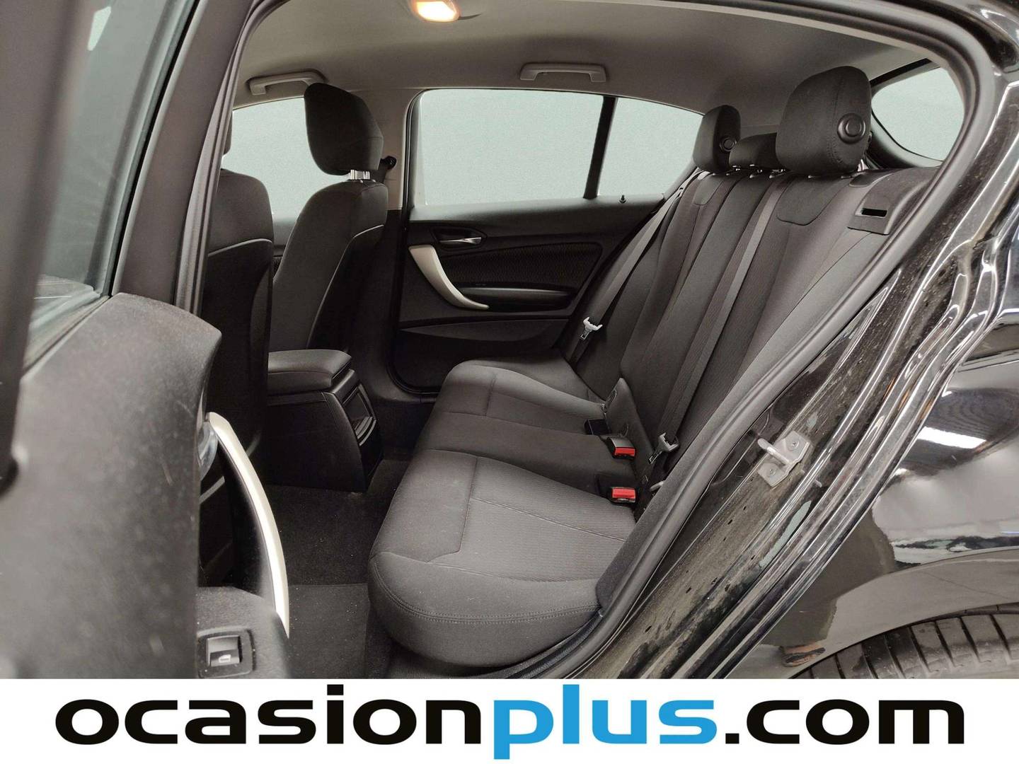 Foto asientos traseros BMW Serie 1 BMW Serie 1 118d (150 CV)