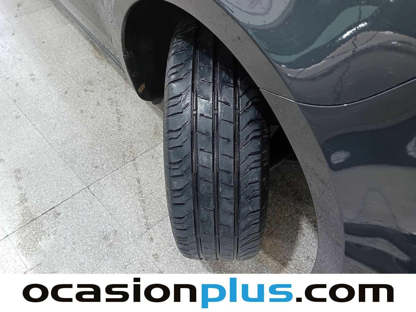 Foto Mercedes Vito Mercedes-Benz Vito 114 CDI Tourer Pro Larga AT9 Plazas (136 CV)