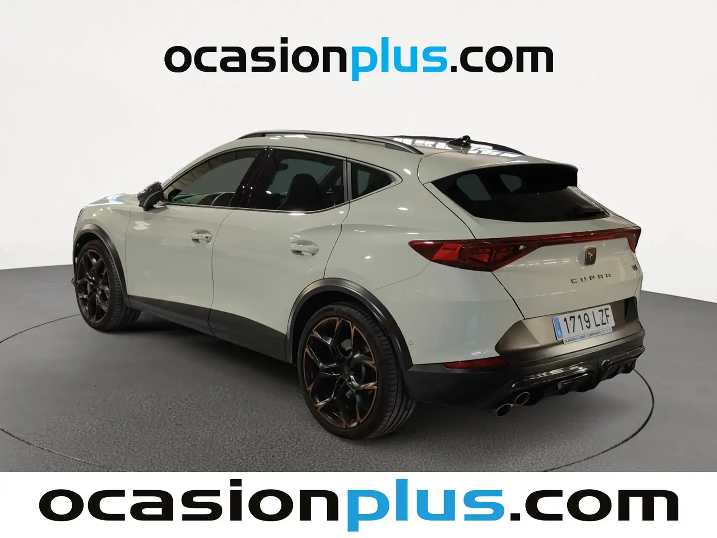 Foto Cupra Formentor CUPRA Formentor 2.5 TSI VZ5 Taiga Grey 4Drive DSG (390 CV)