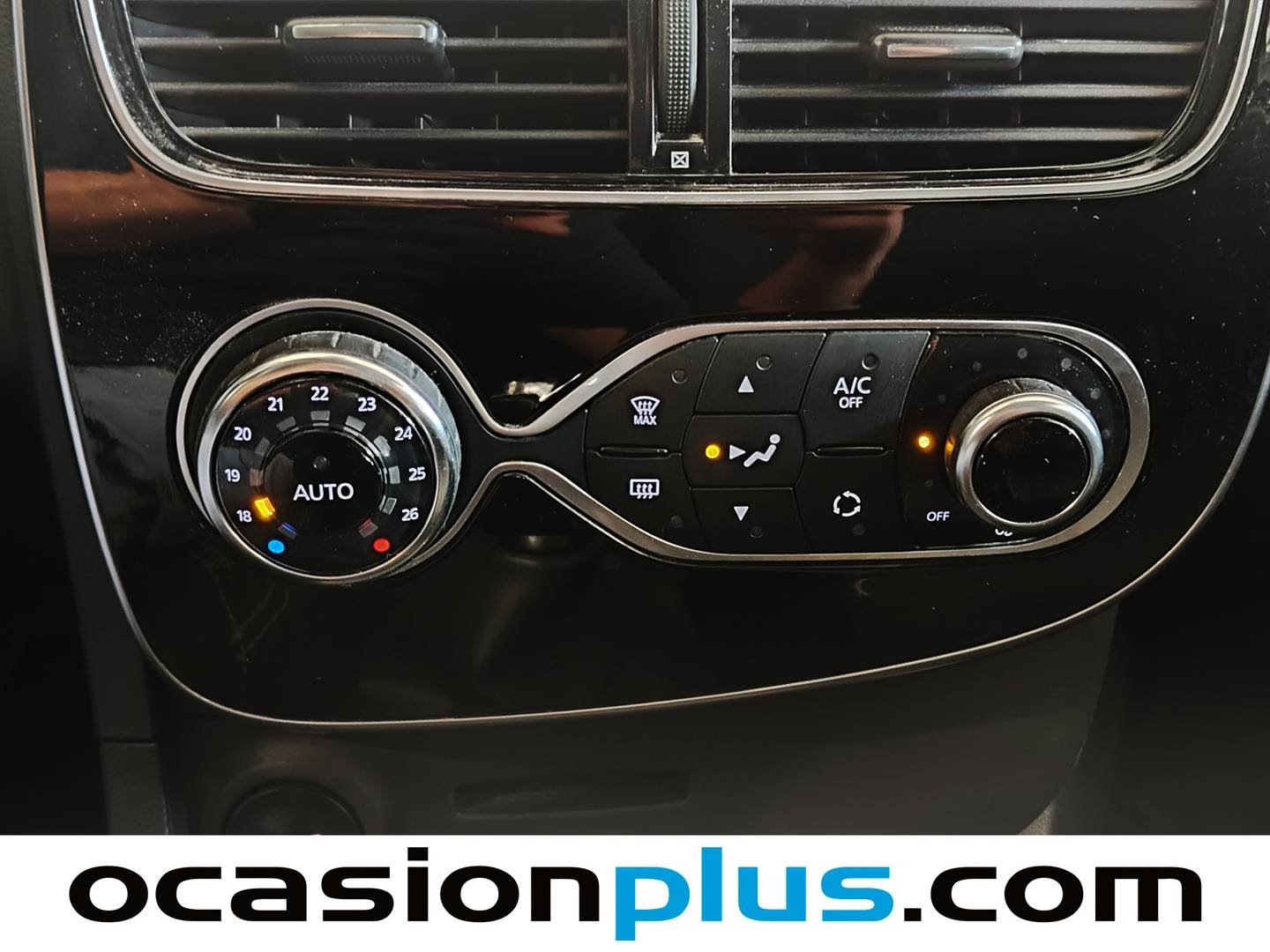 Equipamiento del Renault Clio Renault Clio Limited Energy TCe (90 CV)