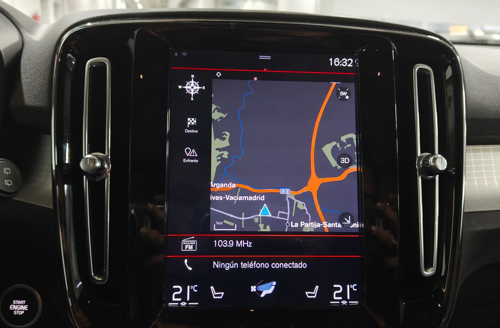 Volvo XC40 T3 Business Plus - foto 8