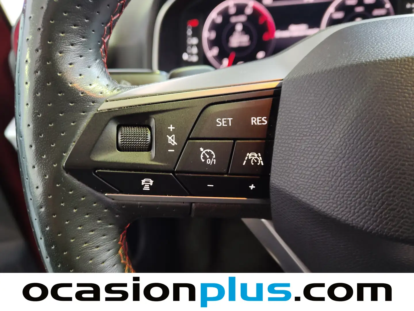 Foto Seat Arona SEAT Arona 1.5 TSI S&S FR XL DSG  (150 CV)