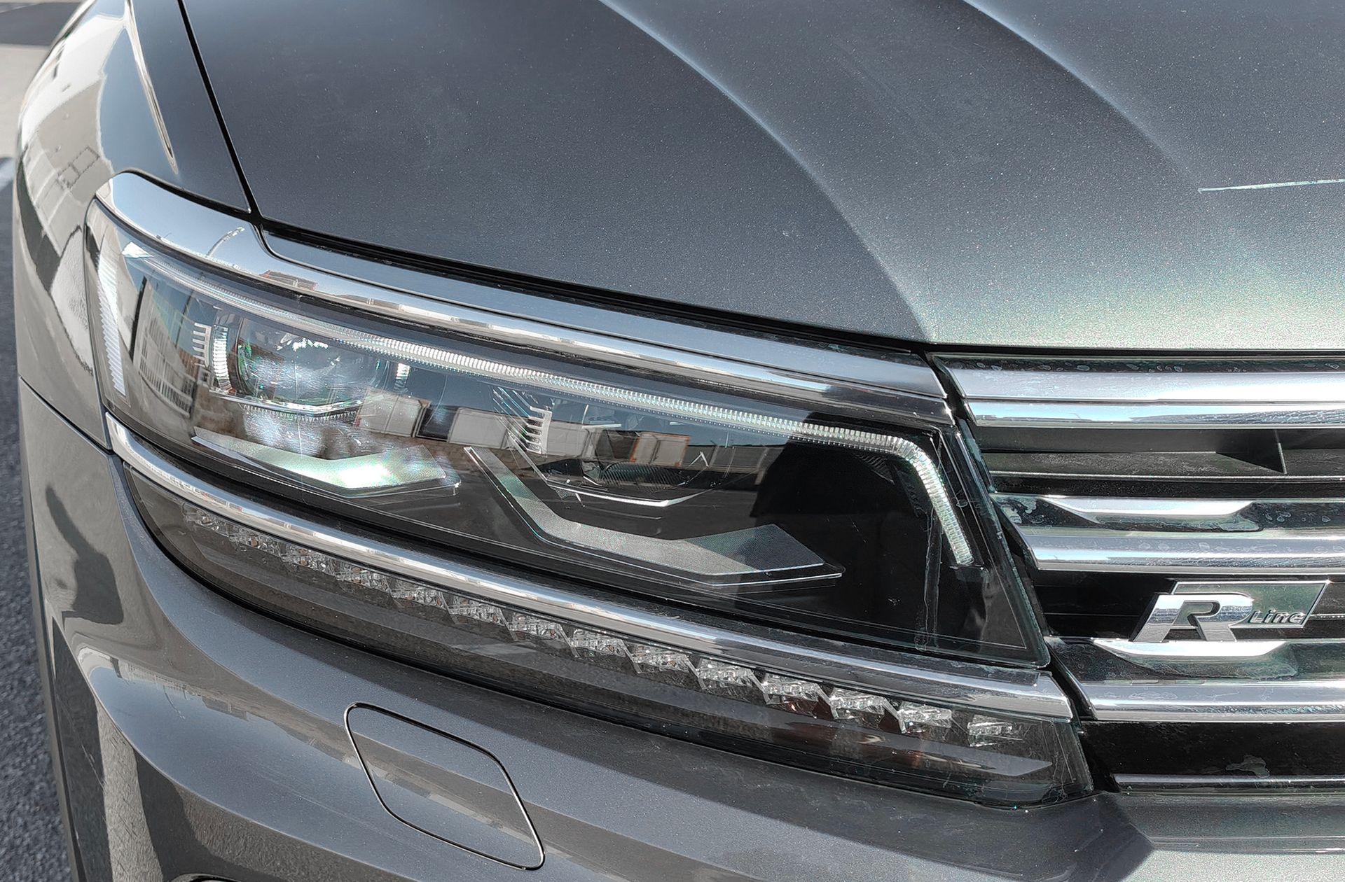Volkswagen Tiguan Sport 2.0 TSI 4Motion DSG Pack R Line - foto 15