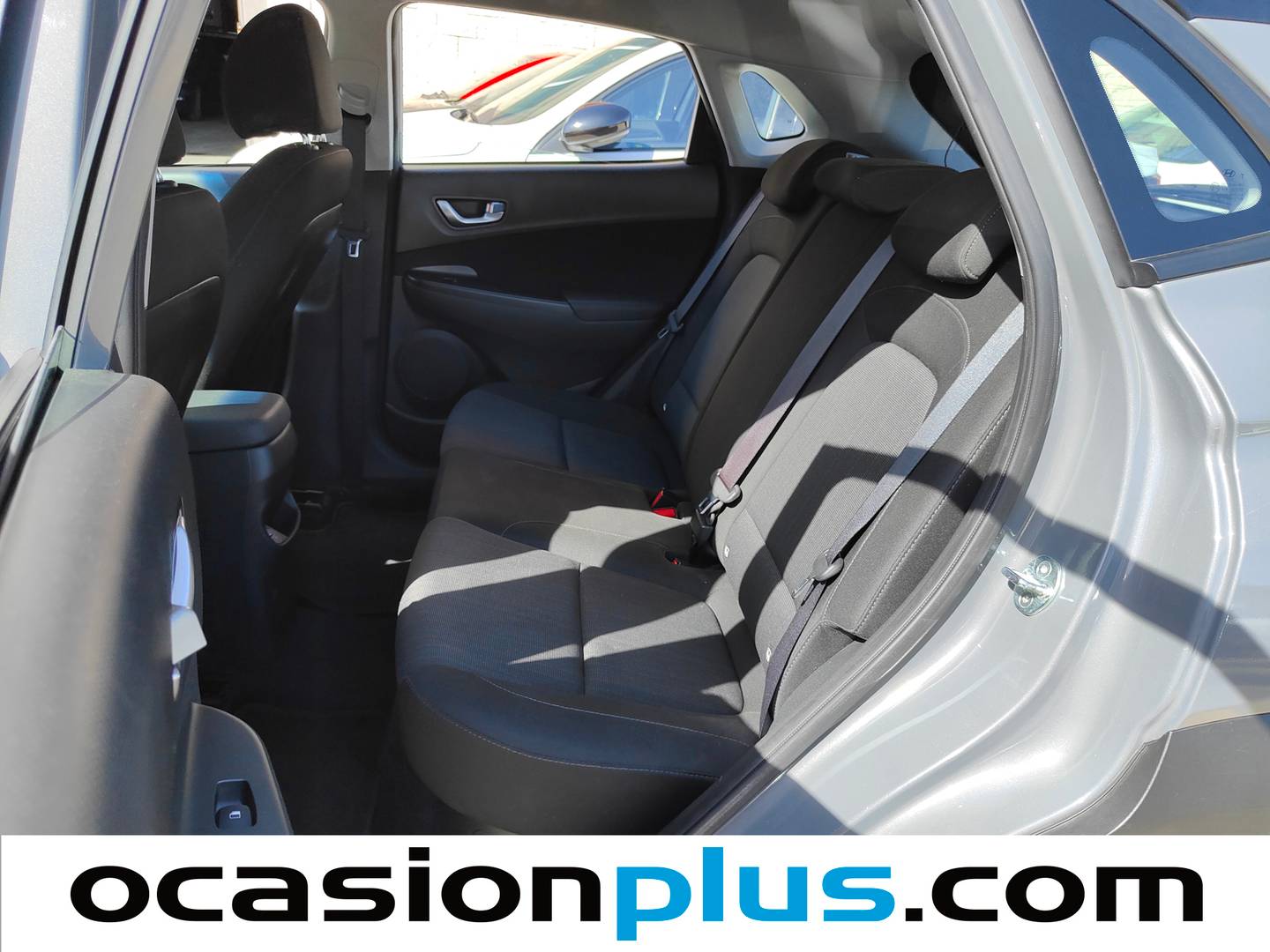 Foto asientos traseros Hyundai Kona Hyundai Kona 1.6 GDI HEV Maxx DCT (141 CV)