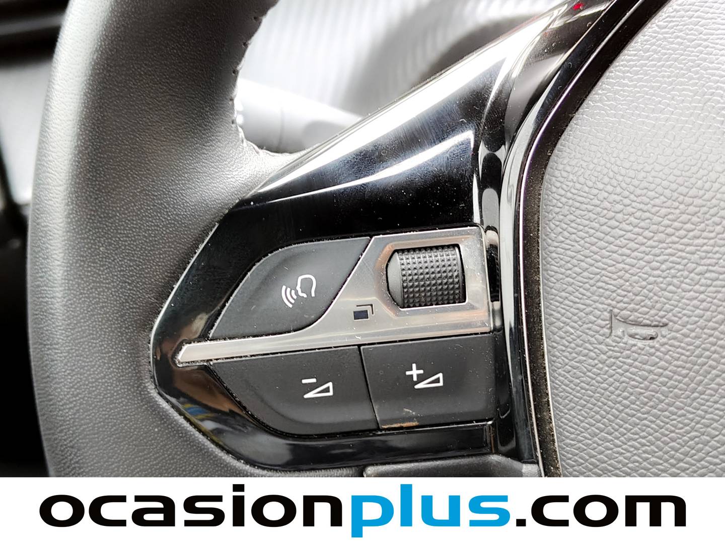 Foto Peugeot 2008 Peugeot 2008 PureTech 100 S&S Allure Pack  (100 CV)