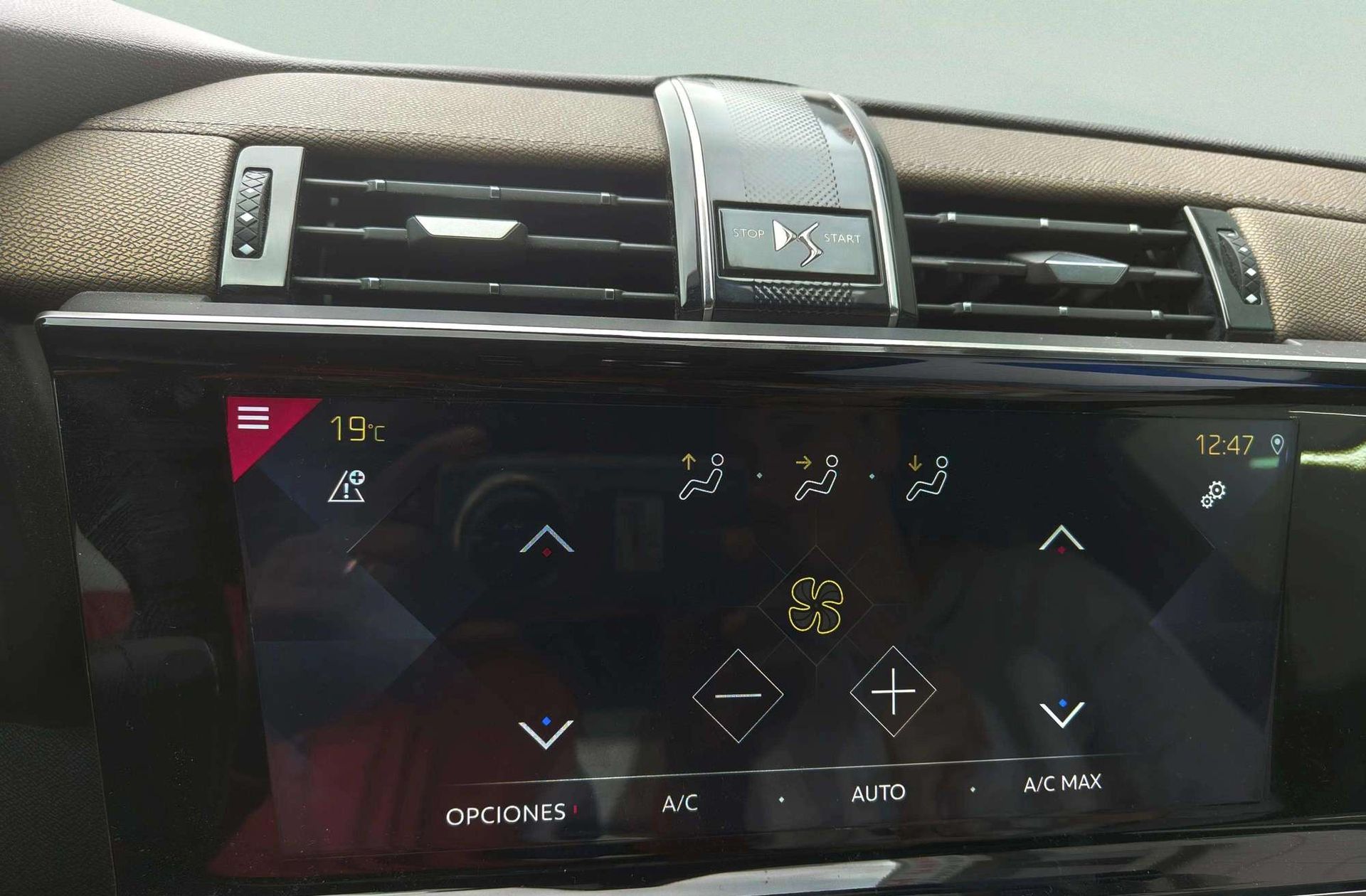 DS 7 Crossback BlueHDi 180 So Chic - foto 32