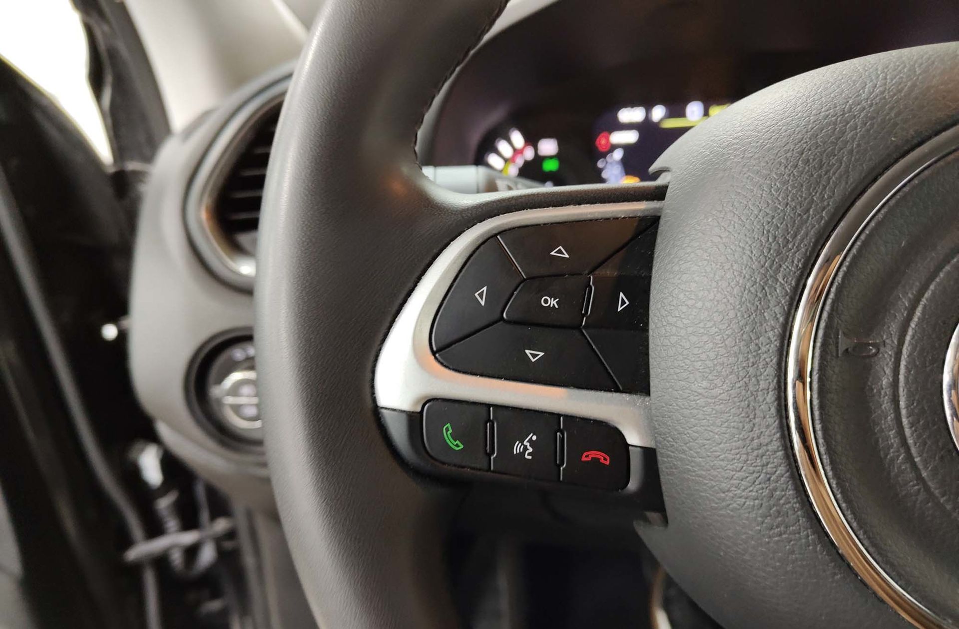 Jeep Renegade 1.3 PHEV 4xe Limited - foto 21