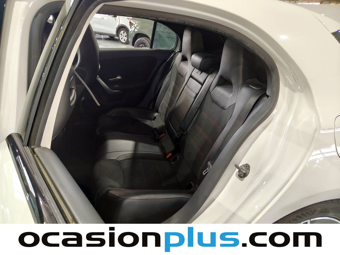 Foto asientos traseros Mercedes Clase A Mercedes Clase A 220 d (190 CV) Pack AMG