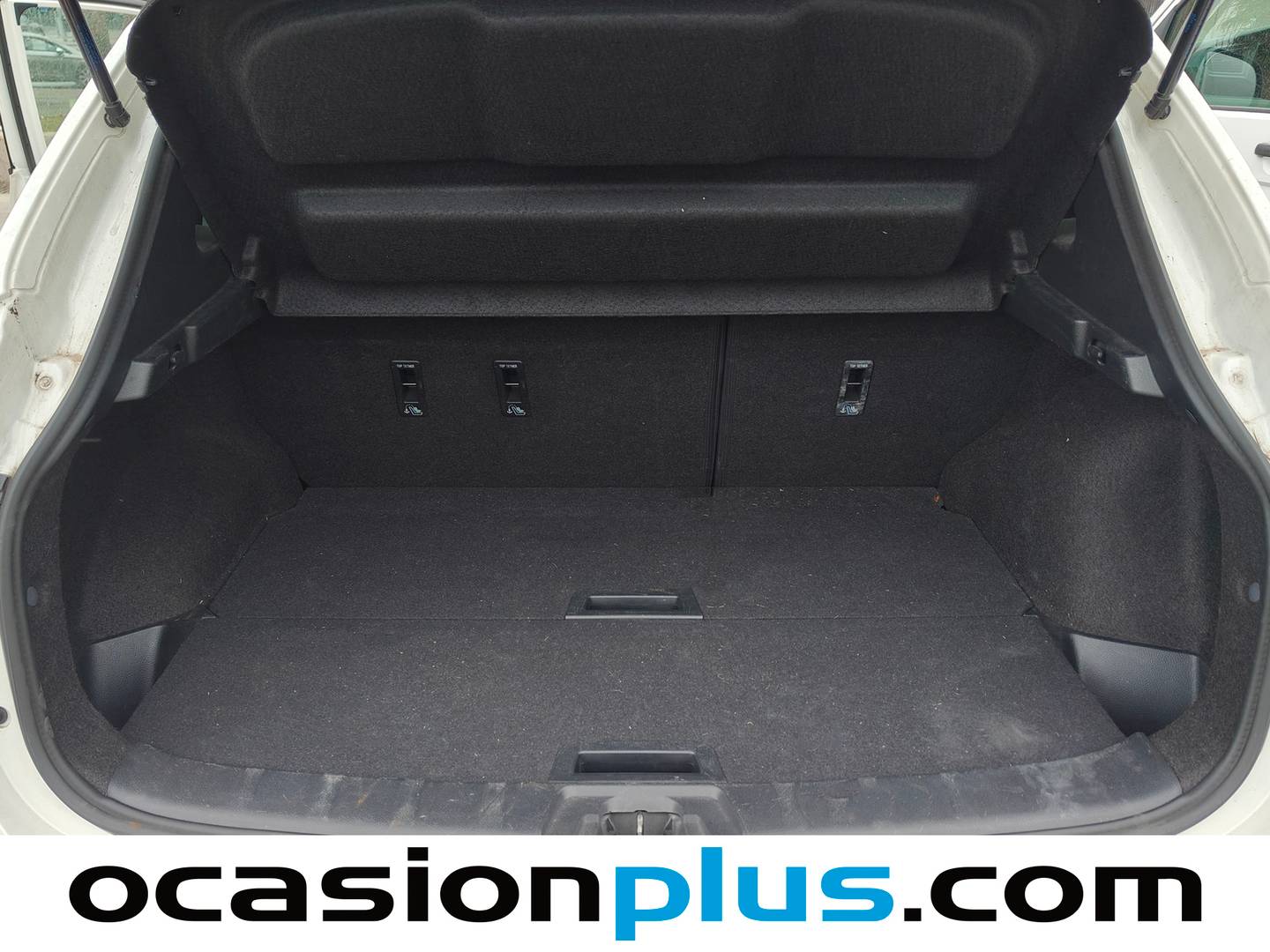 Fotos maletero Nissan QASHQAI Nissan Qashqai DIG-T 140 N-Connecta 4x2 (140 CV)