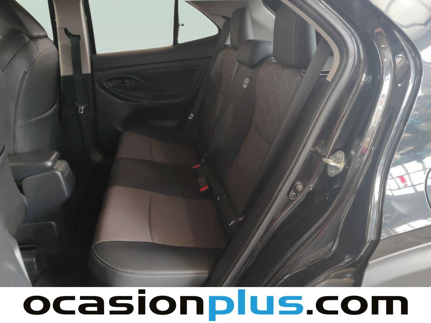 Foto asientos traseros Toyota Yaris Cross Toyota Yaris Cross 120H Style (116 CV)