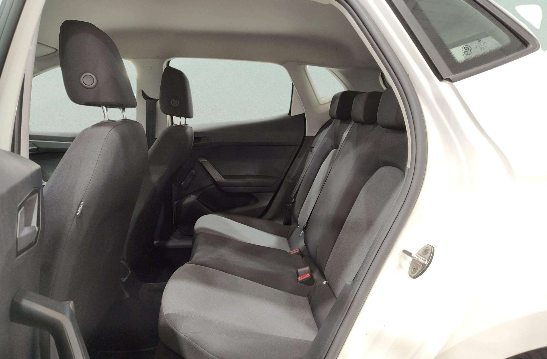 SEAT Ibiza 1.0 MPI Reference Plus - foto 10