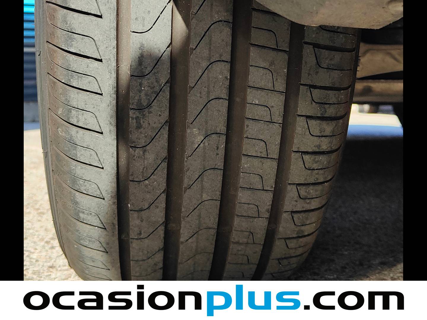 Foto Alfa Romeo Stelvio Alfa Romeo Stelvio 2.0 Petrol First Edition (II) Q4 (280 CV)