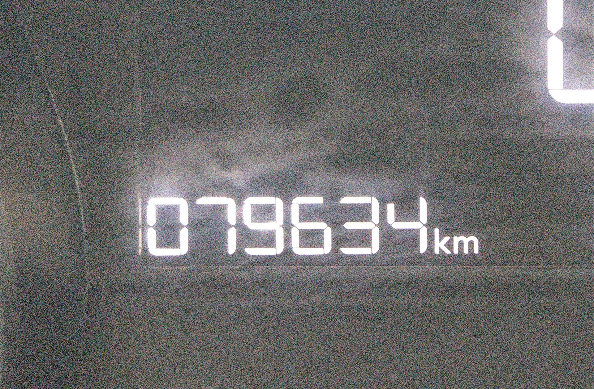 Peugeot 208 BlueHDi 100 Signature - foto 9