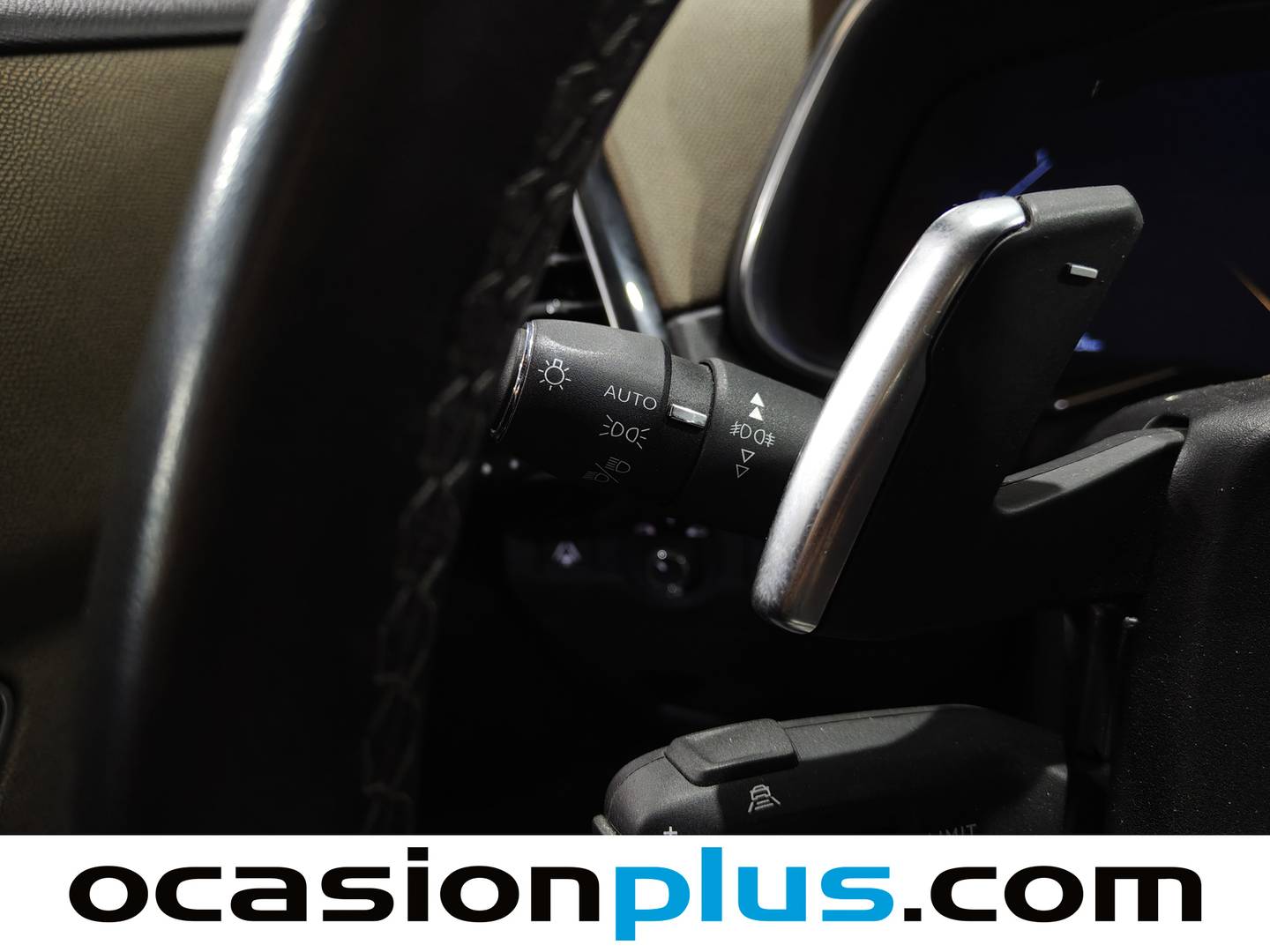 Foto DS DS 7 Crossback DS DS7 Crossback BlueHDi 130 DE Bastille + AT  (130 CV)