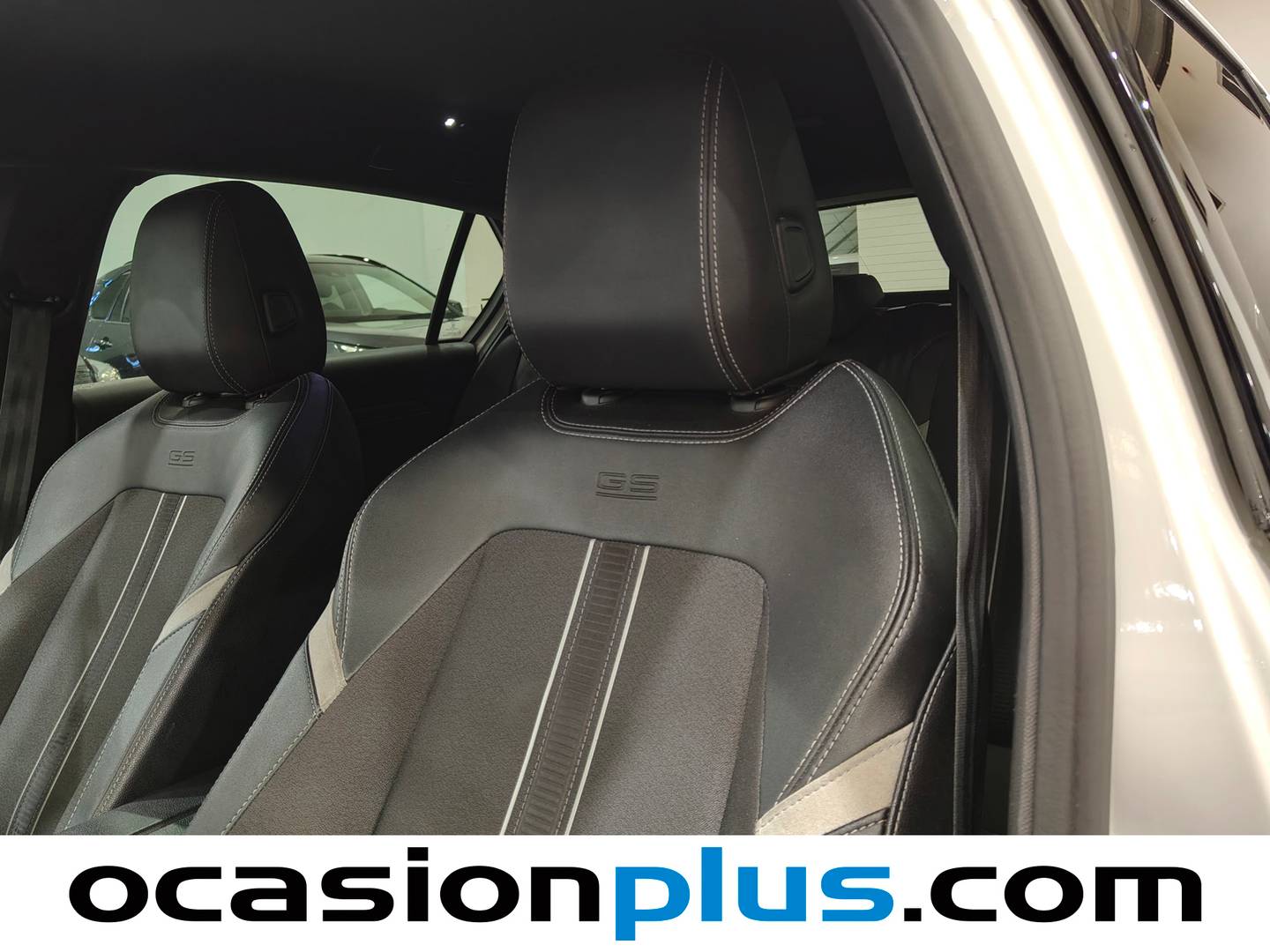 Equipamiento del Opel Astra Opel Astra 1.2 Turbo XHT GS (130 CV)